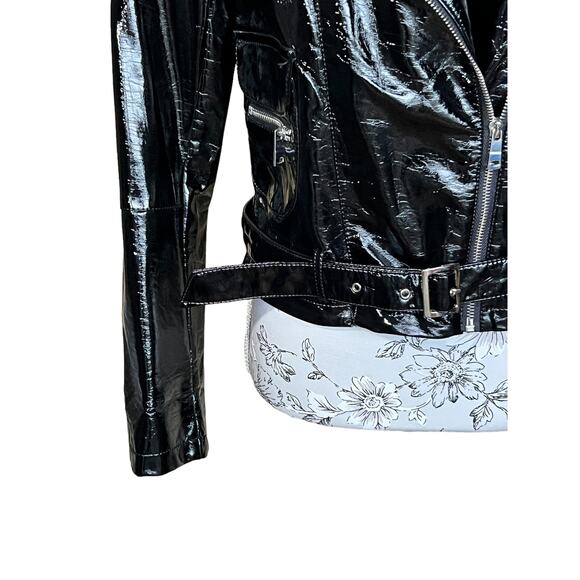 New LA Coalition Black Vegan Patent Leather Motorcycle Jacket Size Small - Picture 5 of 11